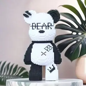 Bear Design Building Blocks Toy, 8142pcs Creative Assembly Models for Adults, Perfect for Home Decor & Birthday Gifts