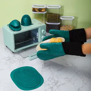 Heat Insulation Gloves Microwave Oven Protection Against Heat Kitchen Resistant High-Temperature Thick Baking Gloves