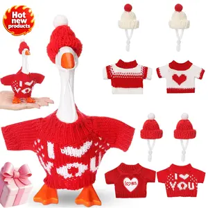 4 Sets of Valentine'S Day Mini Desk Goose Outfit Magnetic Silly Goose Statue Romantic Valentine'S Day Clothing Magnetic Duck Statue Table Keychain Decoration, Suitable for 7-Inch Desktop Goose, Holiday Decoration, Romantic Gift