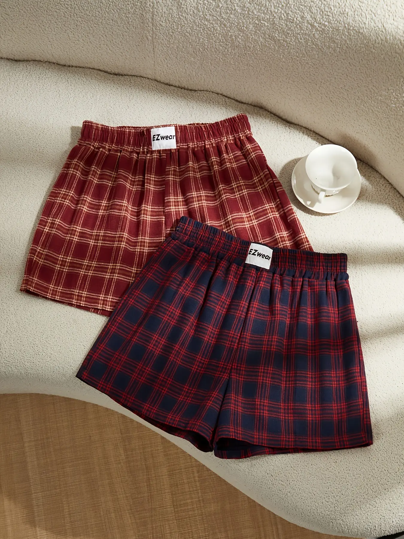 Women's Comfortable Fitted Plaid Letter Shorts, Chic Shorts, Casual Comfy Shorts, Casual Fashionable Shorts, New Valentine's Day Fashion Casual Sexy Versatile Mini Skirt, 2 Piece Set