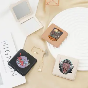 Portable Makeup Mirror, 1 Count Foldable Mini Handheld Makeup Mirror with Gothic Style Gorilla Skull King Pattern, Suitable for All Occasions