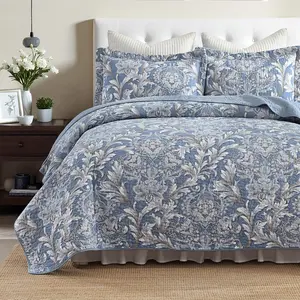 Blue Floral  Quilt Set -   Farmhouse Reversible Quilt Bedding Set - Blue and Light Gray Luxury Elegant Cottage Quilts - Lightweight Bedspreads for  Season 3 count