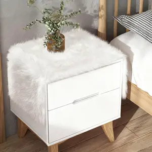 Christmas Table Runner, White Faux Fur Table Runner for Home Decorations, Winter Christmas Theme for Holiday Dinning Tables Bed Cabinet Shelf
