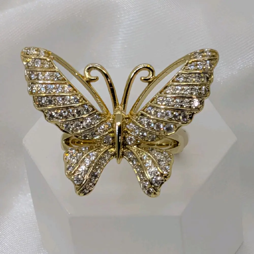 Butterfly Ring Size 7 Gold Plated with Elegant Design and Sparkling Details