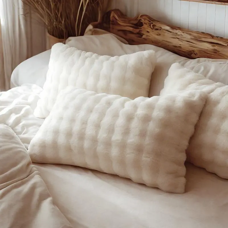 Solid Color Faux Fur Pillowcase, 2 Counts Soft Comfortable Pillow Cover without Filler, Pillow Protector for Home Bedroom Sofa Hotel Dormitory, Bedroom Decorative Accessories, Polyester Bedding Accessories