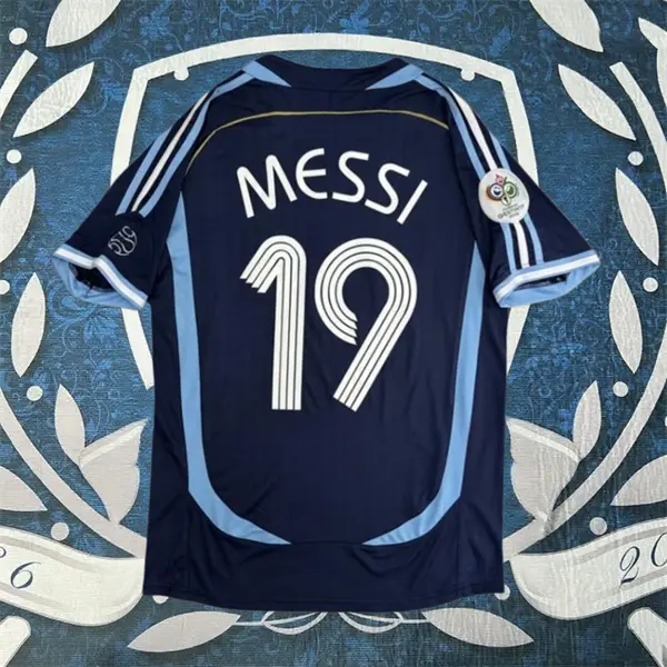 2006  Away Argentina Messi 19 Short Sleeve Soccer Jersey
