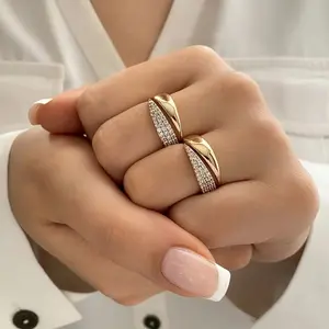 Elegant Adjustable Synthetic Zirconia Ring - Unique Open Design, Perfect for Parties and Vacation, Bohemian Style Women'S Jewelry