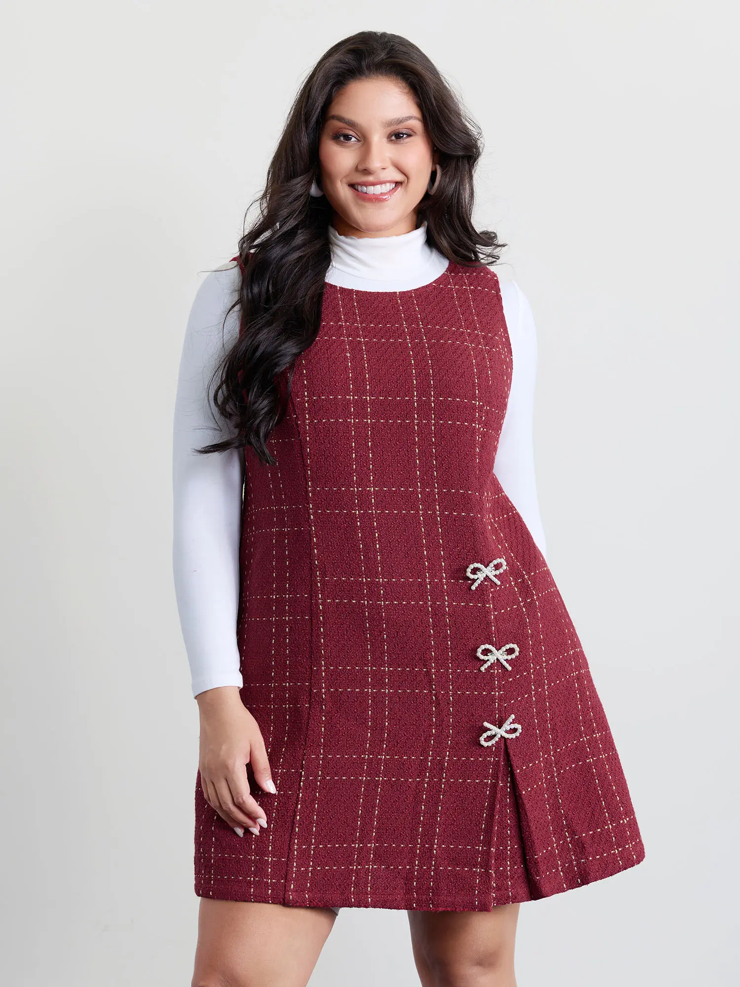BloomChic Women's Timeless Tweed Dress - Sleeveless, Round Neck, Knee-Length Casual Wear with Textured Button Detail, Fit Summer Dress