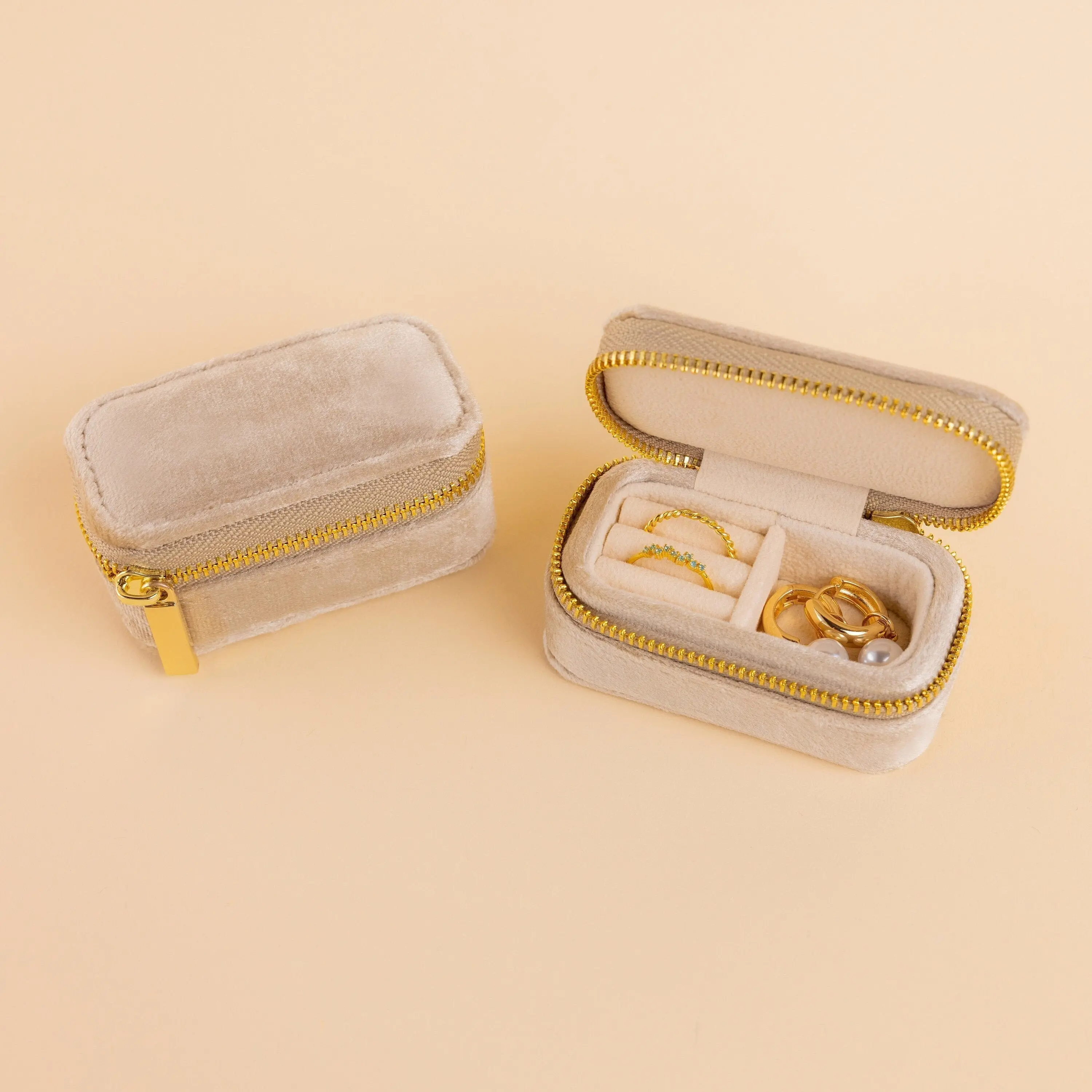 Mini Travel Jewelry Box by Caitlyn Minimalist - Small Beige Velvet Ring Organizer - Dainty Jewelry Case - Gift for Daughter