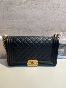 Pre-owned voila.id LAMB Crossbody Bags CHANEL