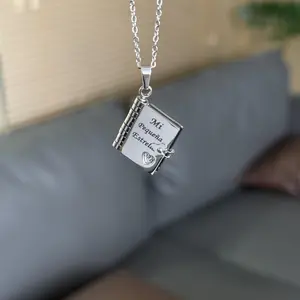 My Little Star Book Necklace for Daughter – Mi Pequeña Estrella Engraved Jewelry, Perfect Birthday or Graduation Gift