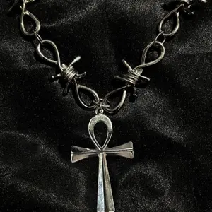 1PC Silver Tone Barbed Wire Ankh Cross Choker Necklace for Men Women, Gothic Punk Edgy Statement Chain, Grunge Streetwear Jewelry, Daily Concert Accessory, Ideal Halloween Birthday Gift
