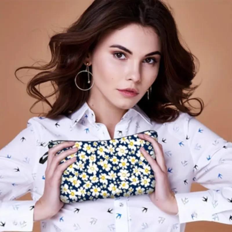 Cartoon Daisy Pattern Makeup Bag, Ideal for Cosmetic Tool Storage, Desktop Organization, Cute and Functional Beauty Accessory