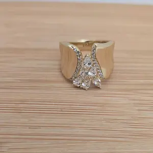 anillo 864 gold plated
