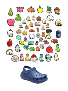 25/32 Piece Animal & Fruit Design Shoe Charms, Cute Wooden Slippers Decorations, Trendy Shoe Accessories, Great Christmas Gift