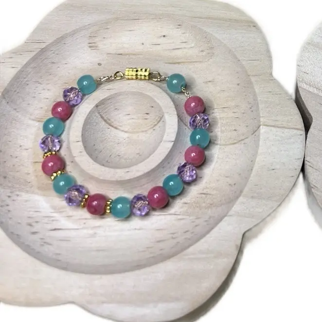 Customizable Bracelet with Your Name or Sayings in Various Colors