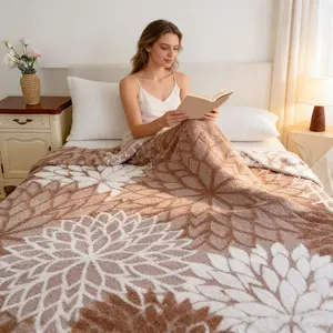 Soft Plush Floral Blanket, Dual-Sided Cozy Cover, Multiple Colors Available, Breathable Warm All-Season Use, Home Living Room Bedroom Decor