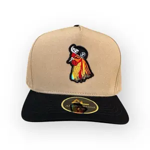 Gorra de Gallo Bordada - Black Cap with Gold Cock Design, Adjustable Fit