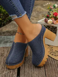 New Chunky Heel Open-Toe Slippers for Women, Metal Buckle Design, Hollow Out Rivets, Large Size, Casual Summer Shoes, Casual Shoes Clogs