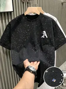 New Men's Short Sleeve T-Shirt, Fashion Starry Sky Reflective Craft, Letter Print Design, Sparkling Like Stars, Must-Have Casual