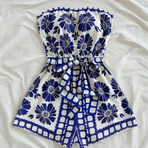 Women's All-Over Floral Print Knot-Front Tube, Casual Strapless Sleeveless Belted Fitted Comfy Romper Boho Overall for Summer, Women's Clothing for Beach Holidays and Vacations, Womenswear