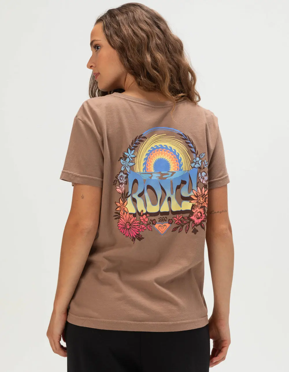 ROXY Tribal Sunset Womens Boyfriend Tee ROXY Tribal Sunset Womens Boyfriend Tee