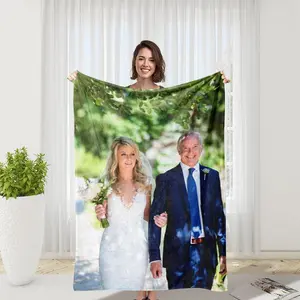 Personalized Photo Blanket Father of the Bride Fleece Blankets & Quilt Blankets - The Perfect Warm Gift for Everyone - Bring Comfort and Joy to Your Loved Ones - A Thoughtful Present for Friends, Family, and Partners