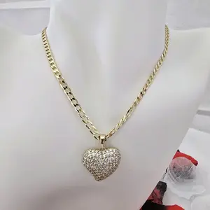 14 Karat Gold Plated Cuban Link Chain - Love Necklace with Gold Crystal Heart Pendant, Sparkling Luxury High-End Diamond-Encrusted Large Statement Necklace for Everyday Wear, Gold Crystal Pendant, Sparkling Gold Necklaces