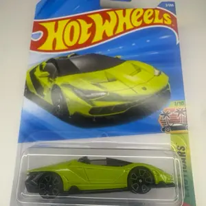 Hot Wheels ‘16 Lamborghini Centenario Roadster