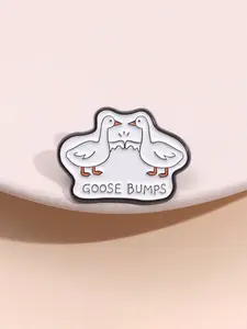 Cute Goose Enamel Pin Badge, Goose Bumps Fun Slogan Lapel Pin, Best Friend Gift, Backpack Decoration Accessory, Unique Friendship Jewelry