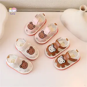 Baby Boys Girls Summer Sandals Cue Bear Pattern Squeaky Squeaky Shoes Non-Slip Newborn First Walking Shoes