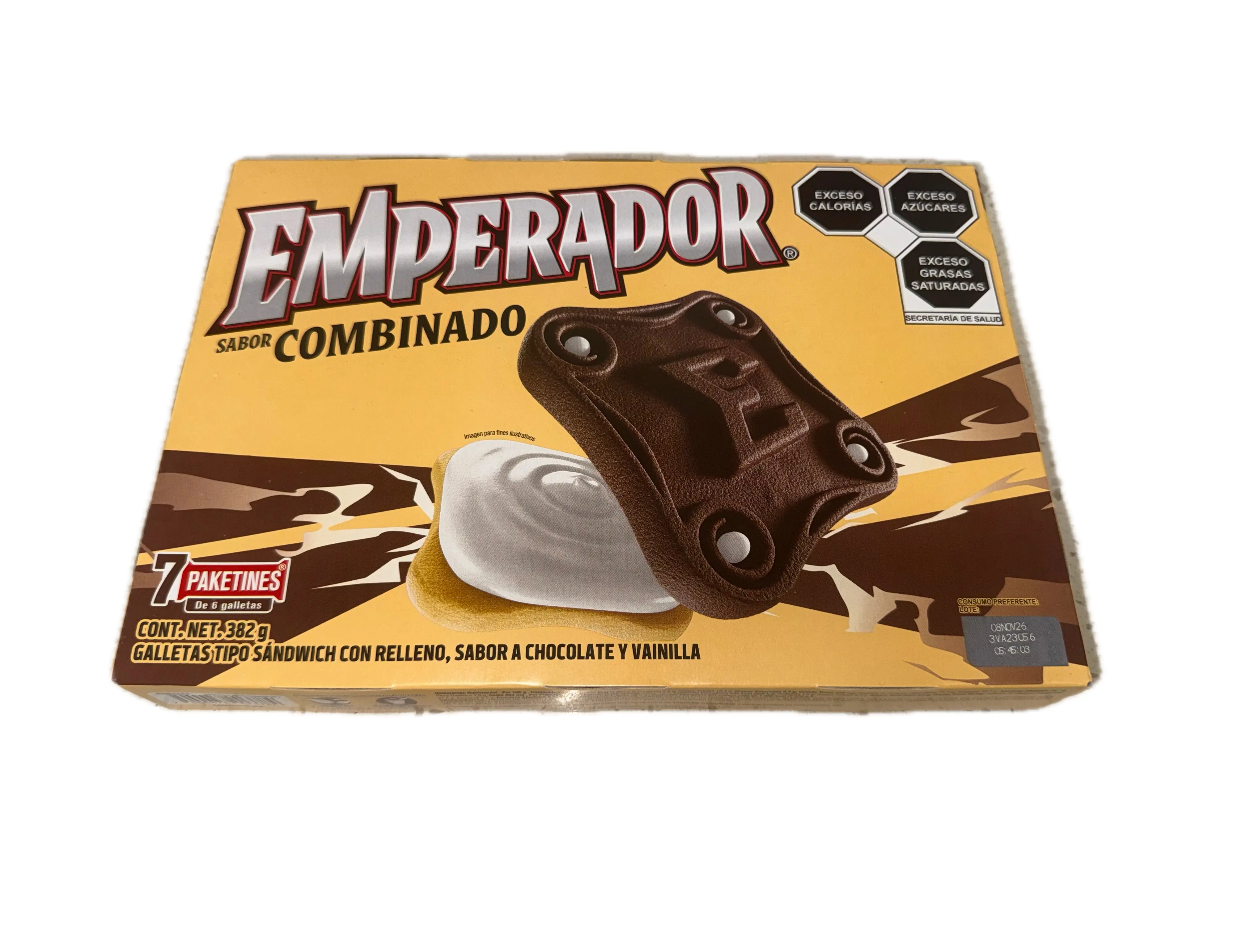 Emperador Combinado 382 g | Gamesa Emperador Sabor Combinado Chocolate & Vanilla Sandwich Cookies, 7 Packs, 382 g (13.47 oz)