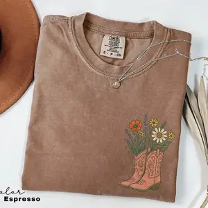 Cowgirl Boots Wildflowers Shirt, Retro Western Graphic Tee, Comfort Colors Country Girl T-Shirt, Rodeo Outfit, Gift for Her, Country Farm - TrendWear USA