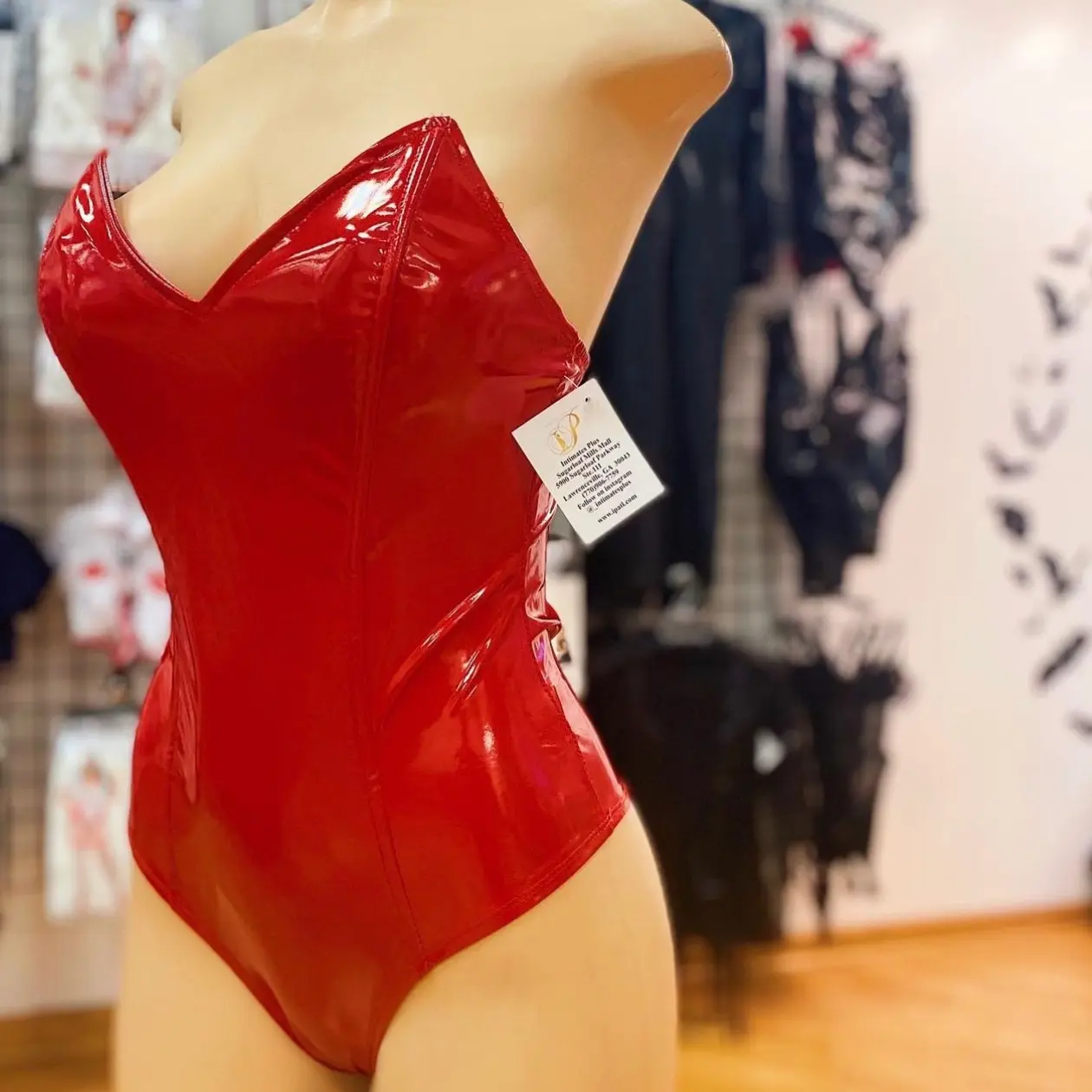 Strapless soft vinyl bodysuit V-Neck