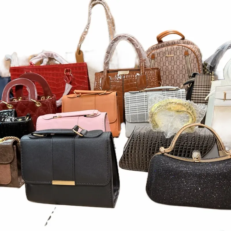Women's Wallet Box Set 24, Chic Casual Elegant Women's Purse with Magnetic Closure and Card Holder