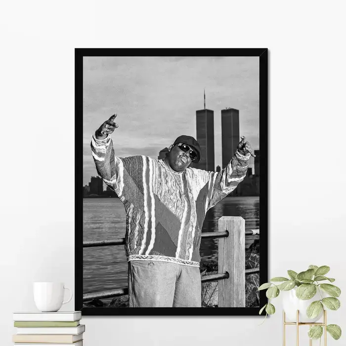 The Notorious B.I.G.v2 Poster, The Notorious B.I.G. Street Poster, Hip Hop Legend Wall Decor, 90s Rap Icon Print, Rap Artist Wall Art Room Gift