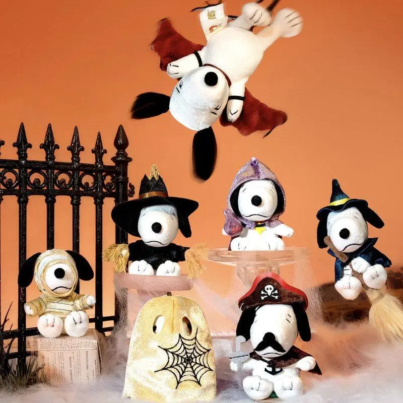 SNOOPY Mischief Party Themed Mystery Figurine Single Box - Unisex Cute Fun Collectible, Finely Detailed Decor, Trendy Desktop Ornament, Halloween Gift for Cartoon Toy Collectors (Mystery Packs, Collectible Blind Pack, Blindbags)