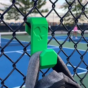 Heavy-Duty Plastic Tennis Court Fence Hooks, Sturdy Wall & Fence Mount Organizer for Sports Bags, Water Bottles, Towels & Training Gear, Durable Multi-Purpose Hangers Ideal for Tennis, Baseball, Softball, Pickleball Courts & Sports Equipment Storage