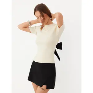 Cider Knit Round Neckline Bowknot Backless Top