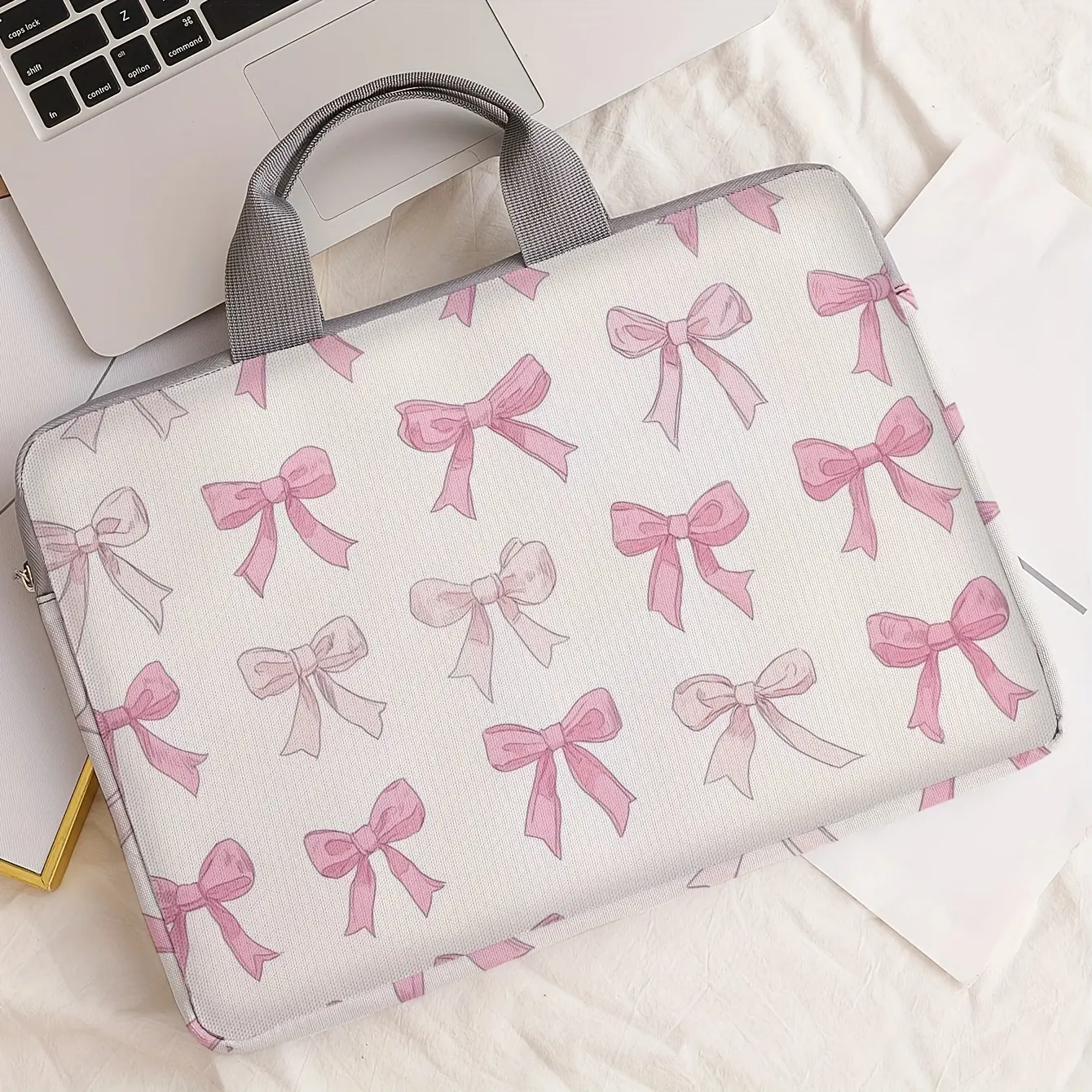 Butterfly Print Notebook Bag, Soft Laptop Sleeve, Fits Notebooks and Tablets, Zippered Storage Pouch, Ideal for Daily Use, Computer Bags