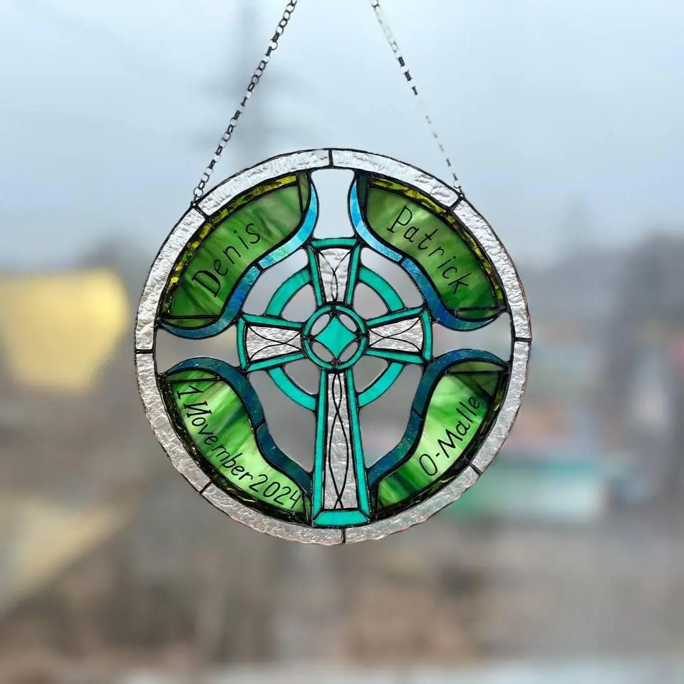 [Made in US] Custom Stained Glass from Photo – Personalized Window Suncatcher – Made to Order Glass Art – Handmade
