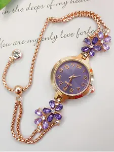 New Fashion Flower Rhinestone Women's Watch, Digital Student Pull-Off Bracelet Watch, Unique Style Ladies' Wristwatch, Alloy Quartz Watch, Quartz Wristwatches, Fashionable Watches