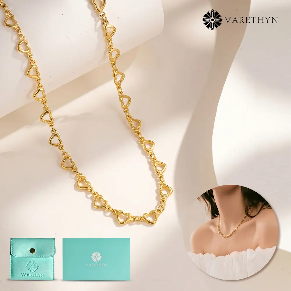 Women's Gold-Plated Heart Link Chain Necklace with Cute Playful Charm Pendant - Lightweight Female Jewelry for Daily Wear, Romantic Birthday Christmas Gift for Daughter, Bestie, Plated Metal, Everyday, Chunky Gold Plated, Elegant Necklace