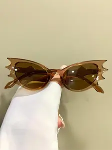 Unisex Cat Eye Frame Glasses, Trendy Tinted Lens Glasses for Everyday Use, Fashion Accessories for Outdoor Activities for Women & Men, Stylish Glasses