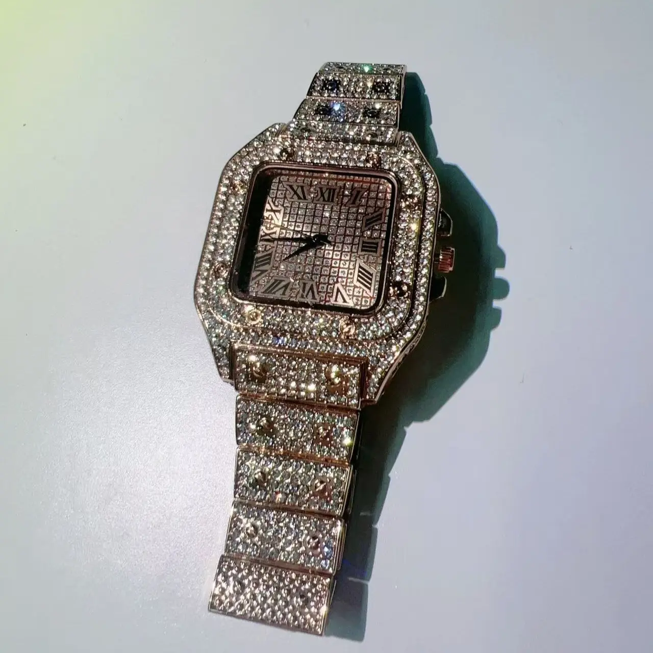 Rose Gold Square Grid Dial Watch 40mm Dual Tone Sparkling Quartz Diamonds Elegant Alloy Material Waterproof