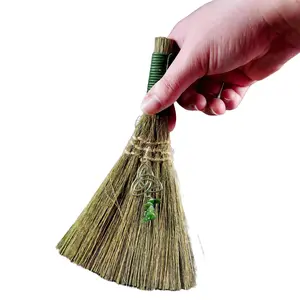 Triquetra Altar Broom – Sacred Cleansing with Celtic Power Meditation Negativity Cleaning Sweeping Brush Protection Broomstick