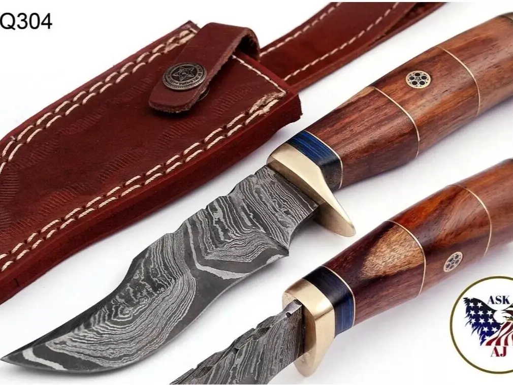Luxury Handmade Damascus Fixed Blade Knife Skinning Knife Outdoor Hunting Utility Knife