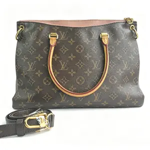 Pre-owned LV Monogram Legende D0147