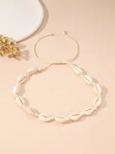 Boho Natural Cowrie Shell Necklace | Cream White Beachy Bohemian Shell Beaded Choker, Handmade Woven Adjustable Drawstring Fashion Jewelry, Lightweight 19g Ocean Inspired Shell Jewelry for Summer Beach Vacation Music Festival, Women’s Fashion Accessory