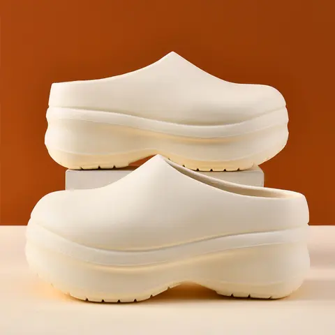 Women's EVA Platform Clogs, Non-Slip Waterproof Closed-Toe Chef Shoes, Comfortable Kitchen Work Shoes, Memory Foam Cushioning, Ideal for Standing All Day, Chunky Sole Clogs